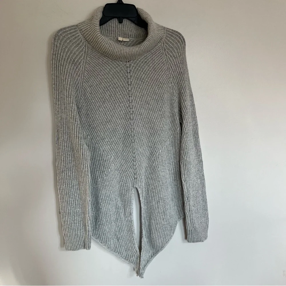 Anthropologie MOTH Cotton Cashmere Tie Front Cowl Neck‎ Sweater Gray Size Medium